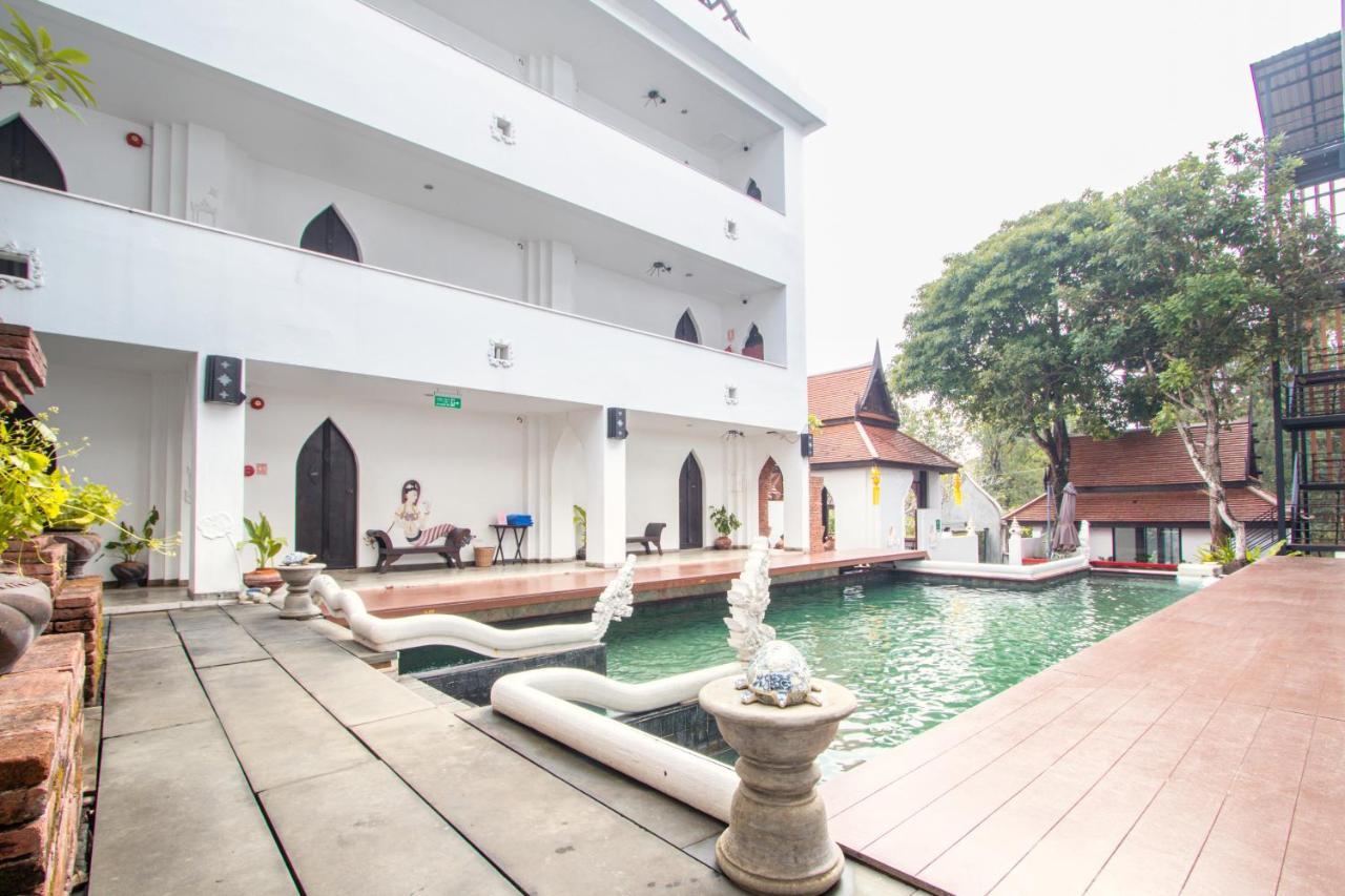 Gudi Boutique Resort チエンマイ エクステリア 写真