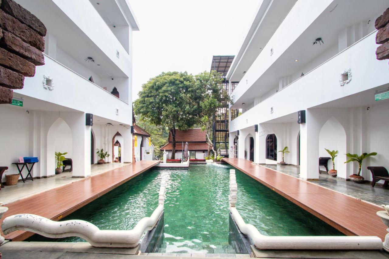Gudi Boutique Resort チエンマイ エクステリア 写真