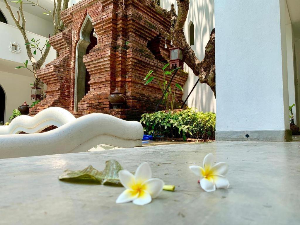 Gudi Boutique Resort チエンマイ エクステリア 写真